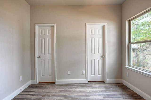 9175 Inwood, Willis, TX 77318