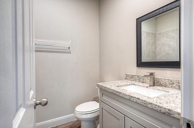 9175 Inwood, Willis, TX 77318