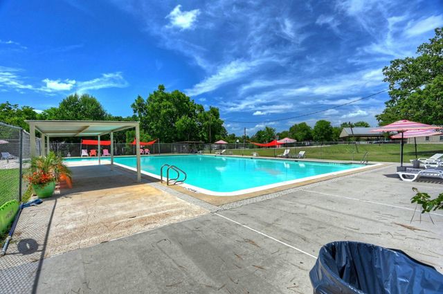 9175 Inwood, Willis, TX 77318