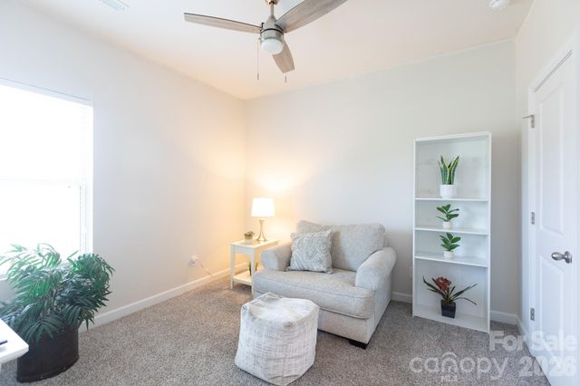 11809 Red Leaf Drive, Charlotte, NC 28215