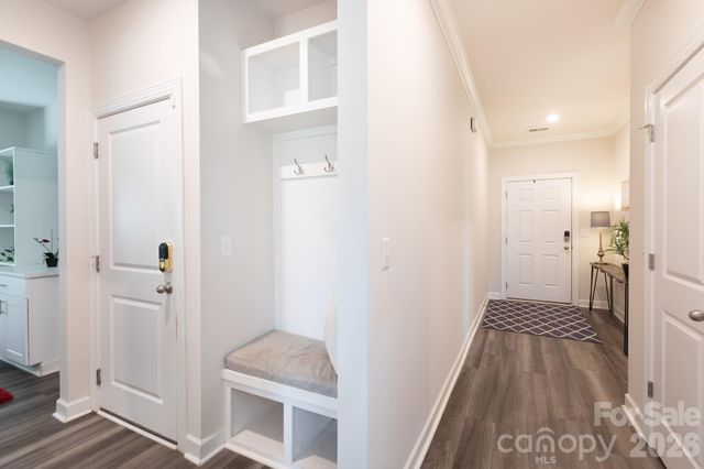 11809 Red Leaf Drive, Charlotte, NC 28215
