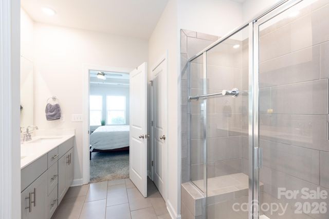 11809 Red Leaf Drive, Charlotte, NC 28215