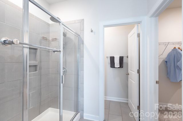 11809 Red Leaf Drive, Charlotte, NC 28215