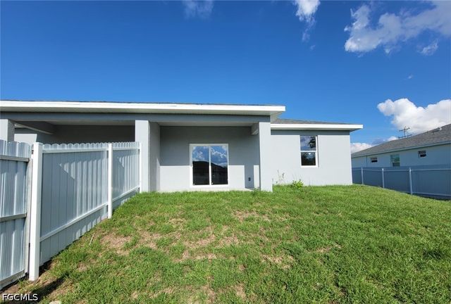 684 Thomas Sherwin AVE S, Lehigh Acres, FL 33974