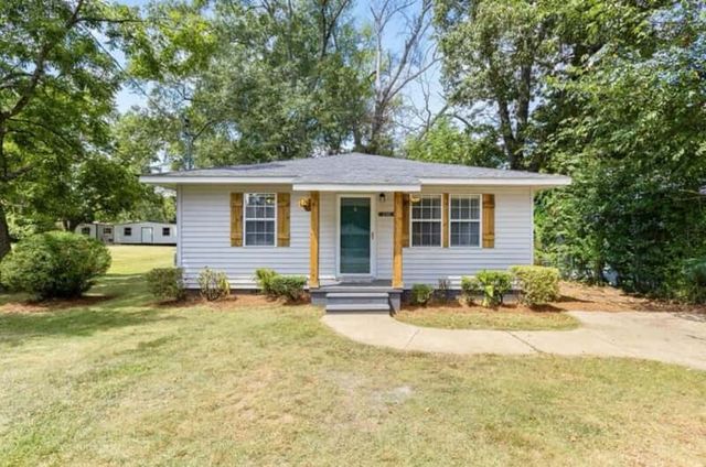 110 19th Street, Opelika, AL 36801