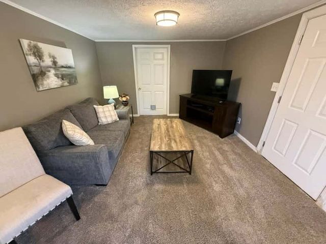 110 19th Street, Opelika, AL 36801