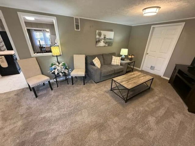 110 19th Street, Opelika, AL 36801