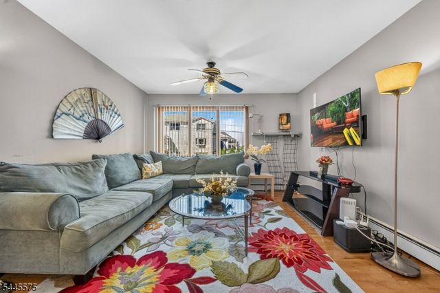 181 Livingston St, Clifton City, NJ 07013