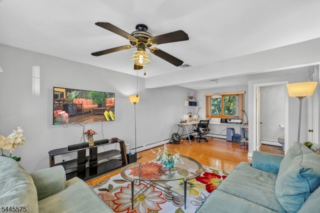 181 Livingston St, Clifton City, NJ 07013
