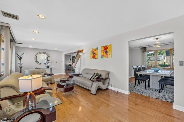 181 Livingston St, Clifton City, NJ 07013
