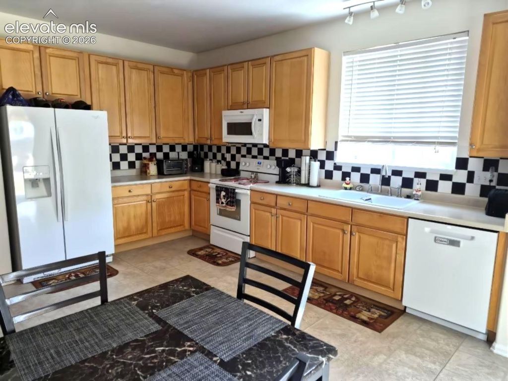 7258 Bonnie Brae Lane, Colorado Springs, CO 80922 — photo 5