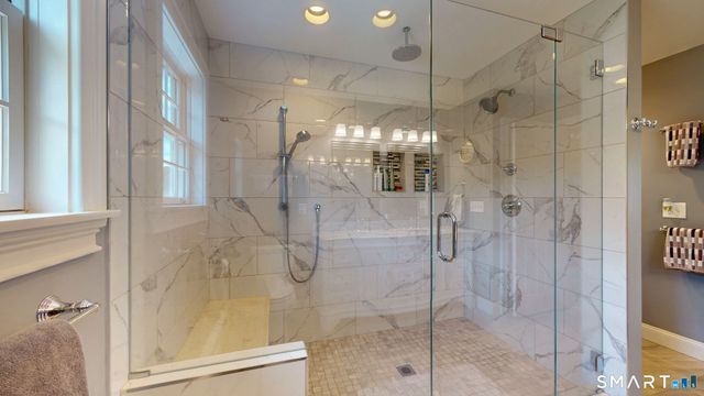 52 Jasmine Lane, Glastonbury, CT 06033
