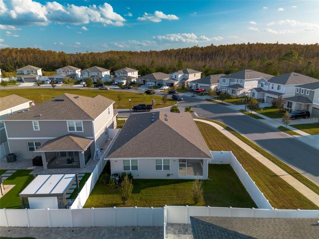 4131 TREE SWALLOW TRL, St Cloud, FL 34772