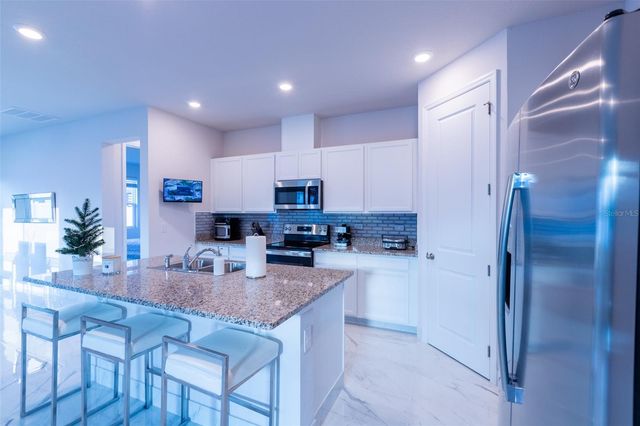 4131 TREE SWALLOW TRL, St Cloud, FL 34772