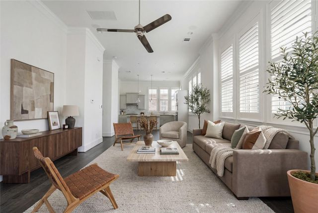 2613 Maxroy Street, Houston, TX 77007