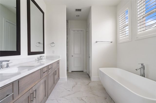 2613 Maxroy Street, Houston, TX 77007