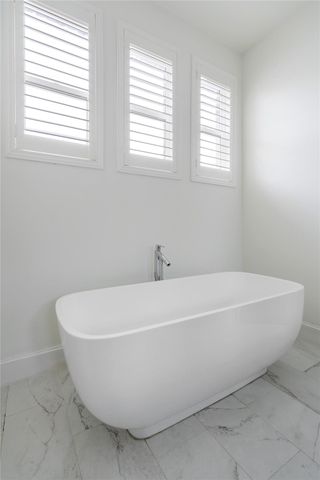 2613 Maxroy Street, Houston, TX 77007