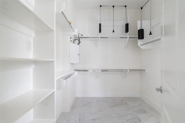 2613 Maxroy Street, Houston, TX 77007