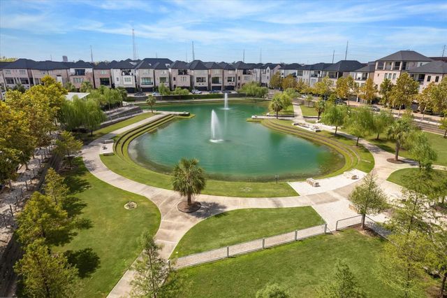 2613 Maxroy Street, Houston, TX 77007