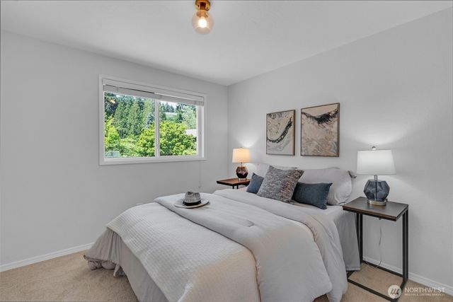 20042 12th Avenue NE, Shoreline, WA 98155