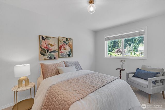 20042 12th Avenue NE, Shoreline, WA 98155
