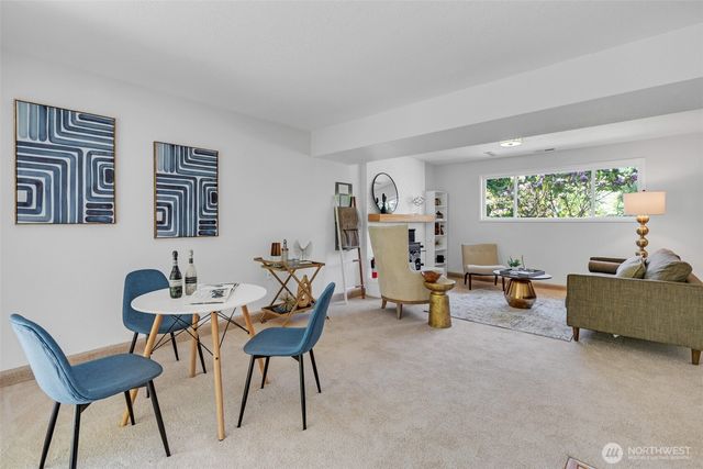 20042 12th Avenue NE, Shoreline, WA 98155