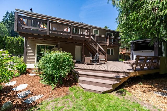 20042 12th Avenue NE, Shoreline, WA 98155