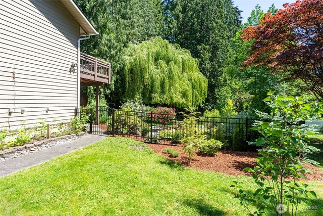 20042 12th Avenue NE, Shoreline, WA 98155
