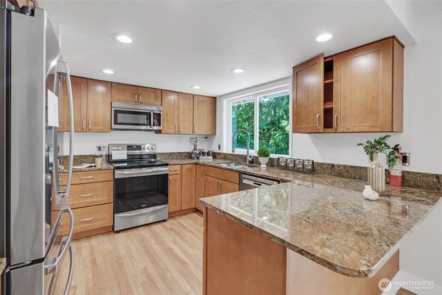20042 12th Avenue NE, Shoreline, WA 98155