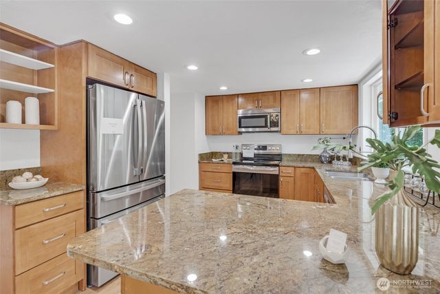 20042 12th Avenue NE, Shoreline, WA 98155