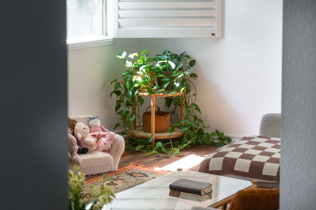 2017 Bluebonnet Drive, Fort Worth, TX 76111