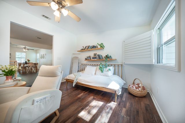 2017 Bluebonnet Drive, Fort Worth, TX 76111