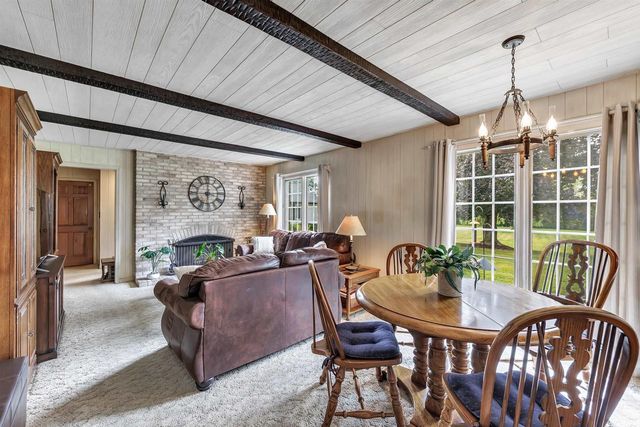 2954 OLD PLANK ROAD, De Pere, WI 54115