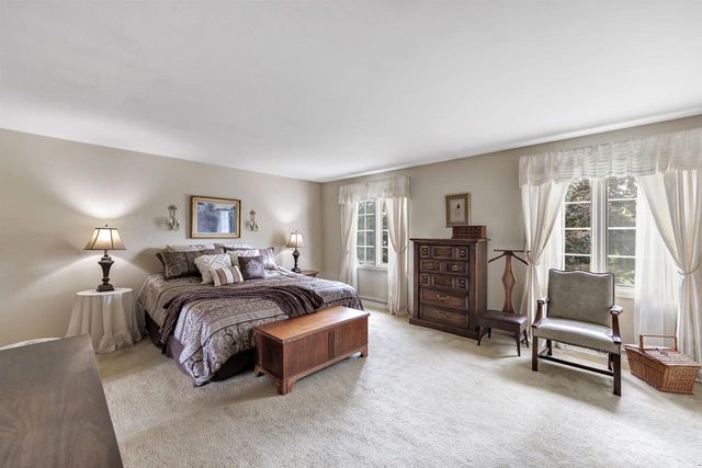 2954 OLD PLANK ROAD, De Pere, WI 54115