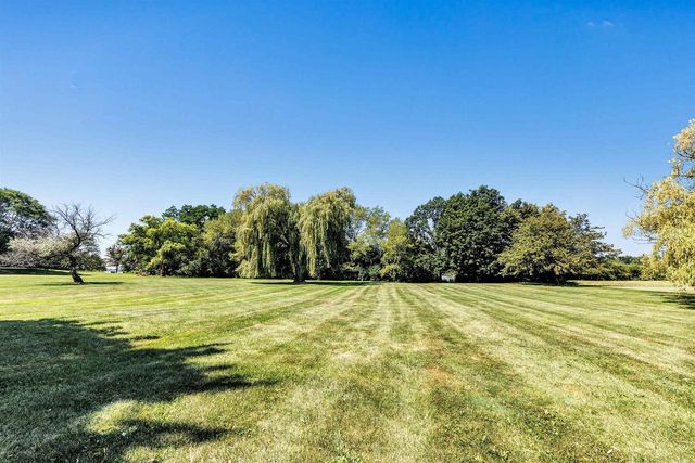 2954 OLD PLANK ROAD, De Pere, WI 54115
