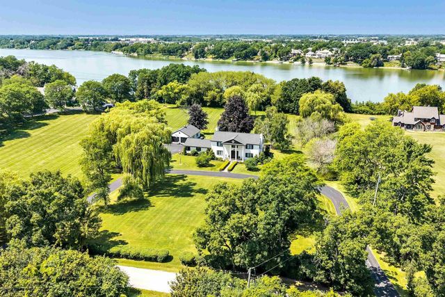 2954 OLD PLANK ROAD, De Pere, WI 54115