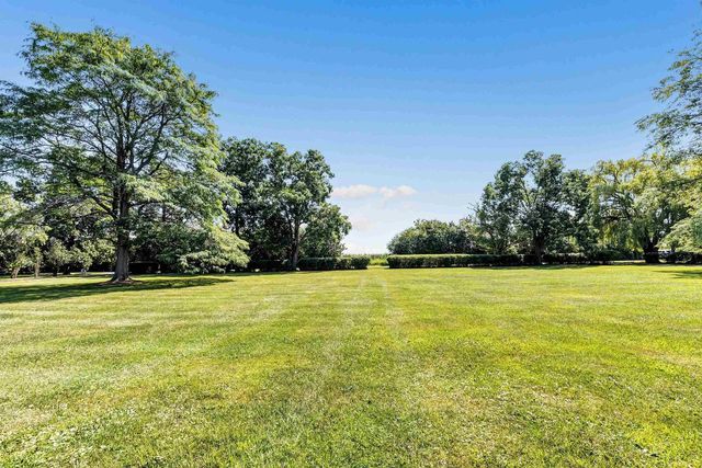 2954 OLD PLANK ROAD, De Pere, WI 54115
