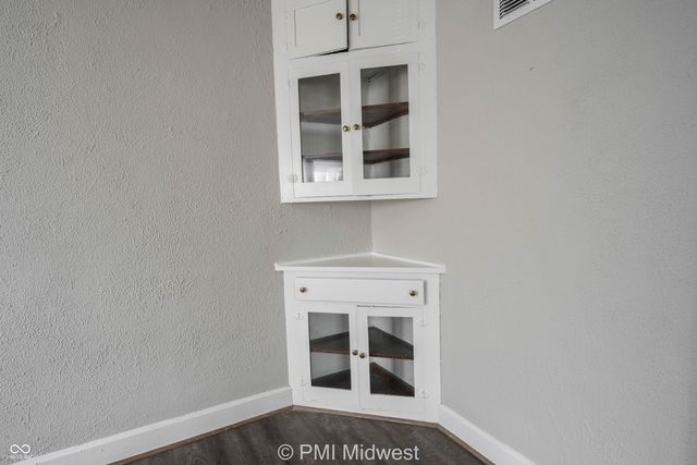 824 E 44th Street, Indianapolis, IN 46205