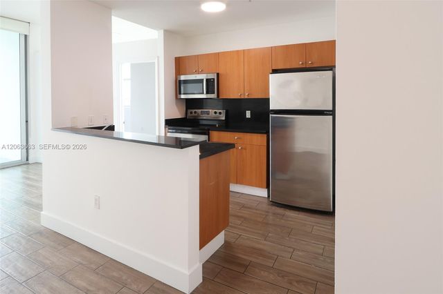 2200 NE 4th Avenue 802, Miami, FL 33137