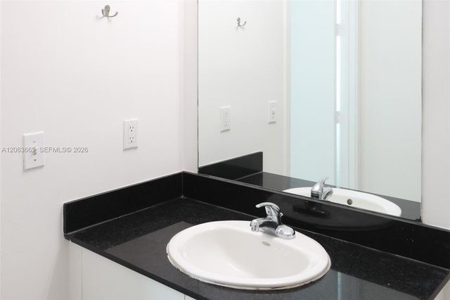 2200 NE 4th Avenue 802, Miami, FL 33137