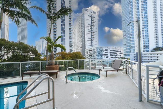 2200 NE 4th Avenue 802, Miami, FL 33137