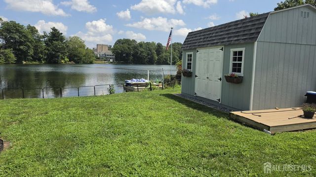 50 Patton Drive, Sayreville, NJ 08872