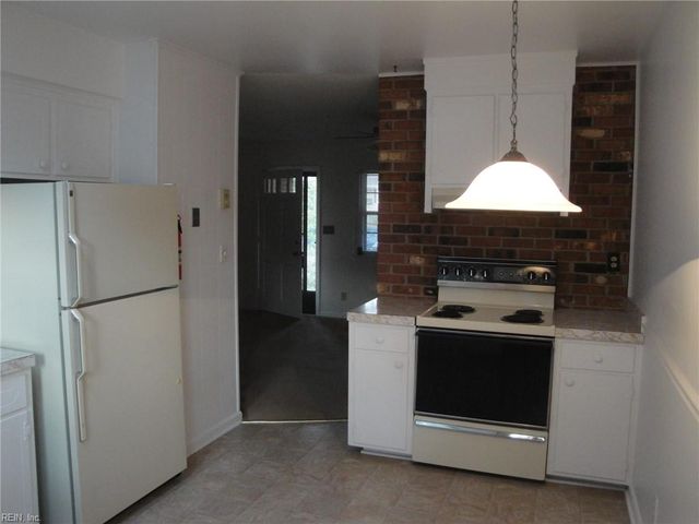 2201 Oak ST, Virginia Beach, VA 23451
