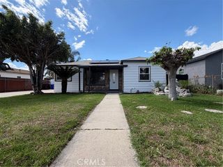 9078 Hemlock, Fontana, CA 92335