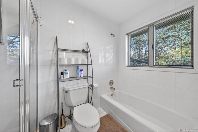 13 Zeck Court, Montebello, NY 10901