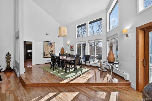 13 Zeck Court, Montebello, NY 10901