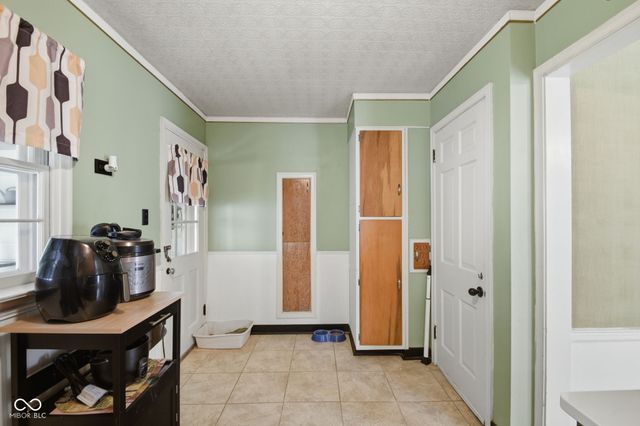 1121 Woodlawn Drive, New Castle, IN 47362