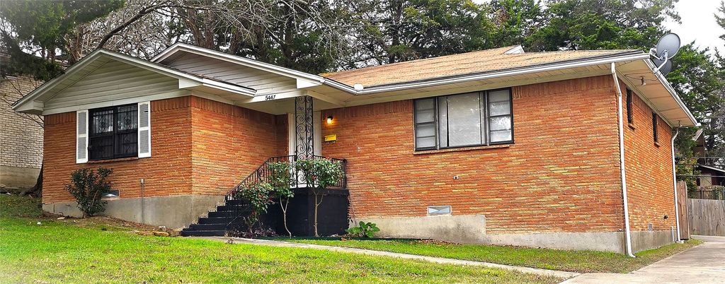 5447 Singing Hills Drive, Dallas, TX 75241