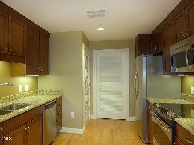 2503 Environ Way, Chapel Hill, NC 27517