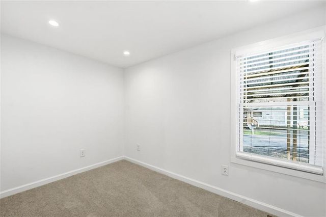 5973 Lights Ferry Road, Flowery Branch, GA 30542